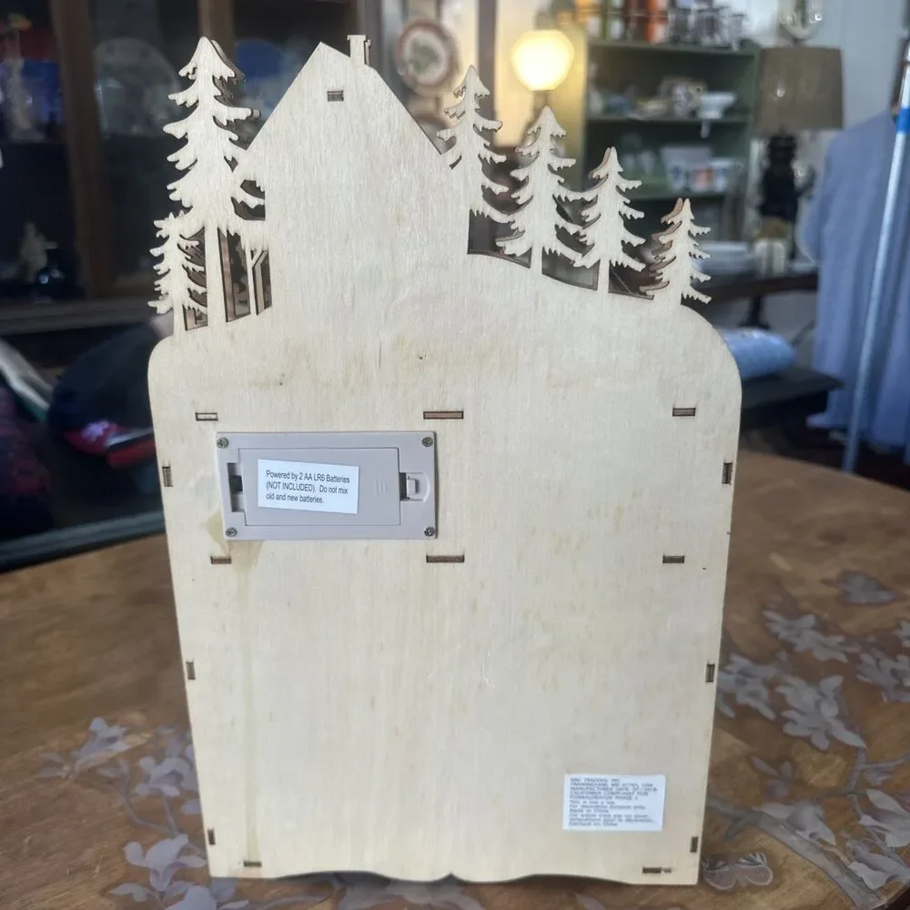Wooden Advent Calendar Battery Operated 24 drawer Christmas Holiday Works 14